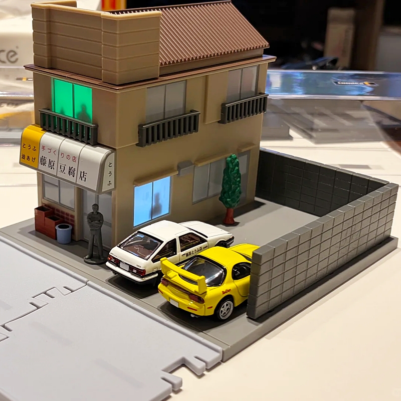 タカラトミー トミカ 頭文字D 藤原拓海 AE86 カーモデ - Model Kit Ae86 のレビューと価格