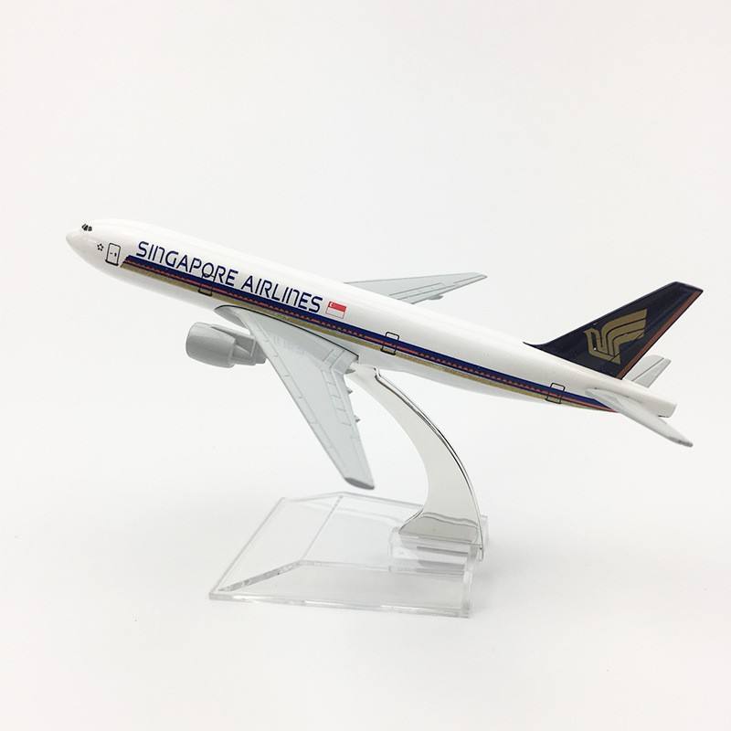 16cm 1/400スケール シンガポールB777金属製ミニ - Model Kit Singapore のレビューと価格
