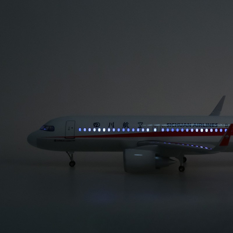 47cm大型四川A320ダイキャスト樹脂製飛行機模型キット、 - Model Kit Ixchel のレビューと価格